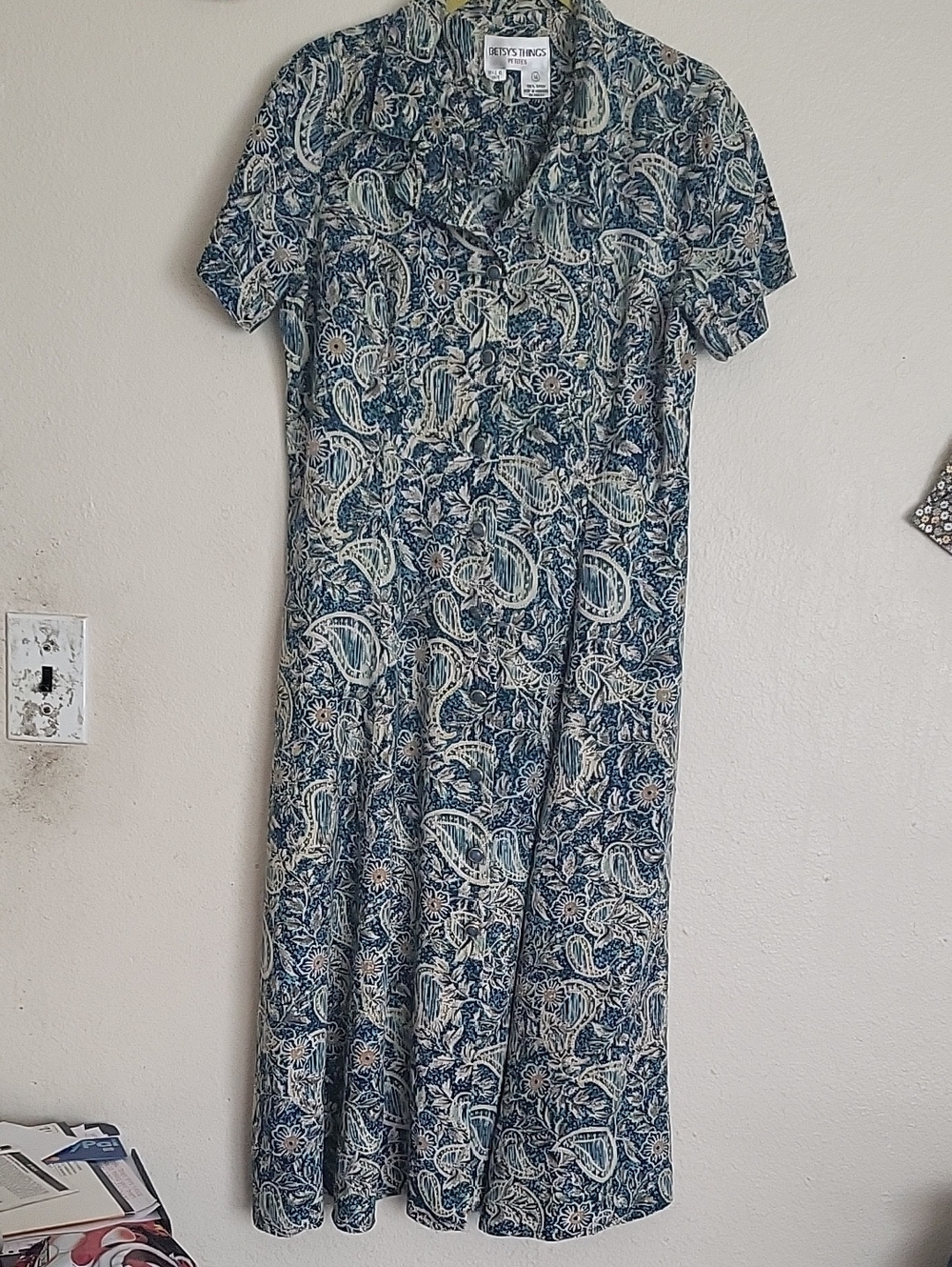 Betsys Thing Blue Paisley Short Sleeve Maxi Dress
